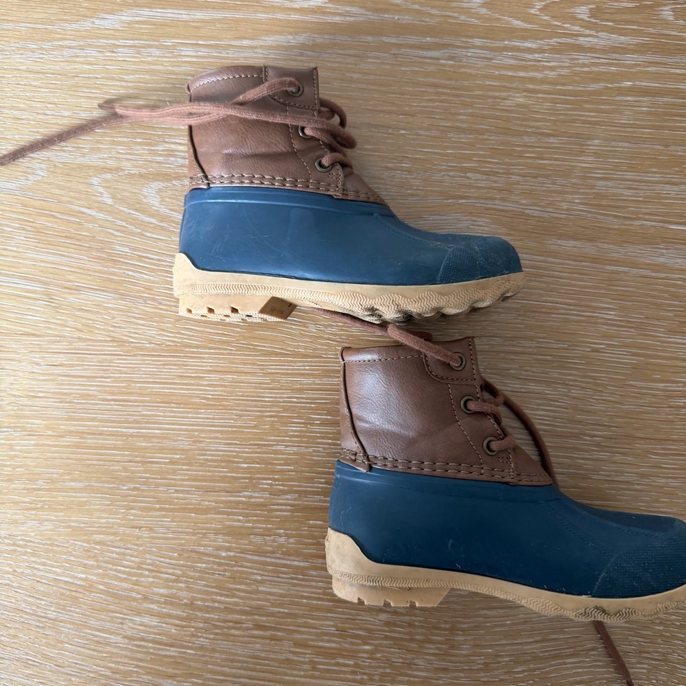 Sperry Saltwater Kids Tan and Blue Boots - Picture 4 of 5